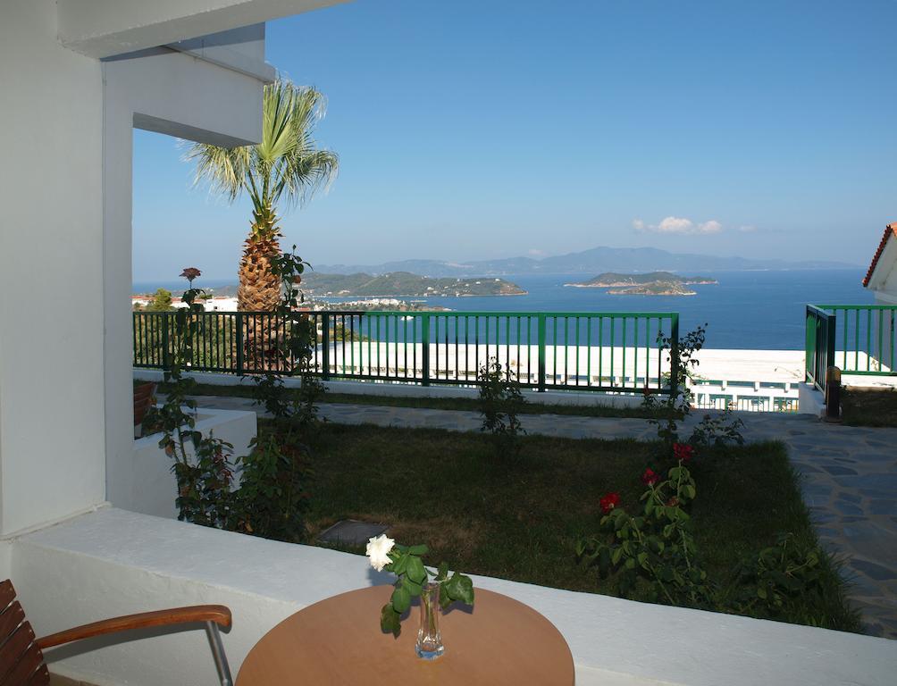 Skiathos Club Hotel & Suites Vasilias  Extérieur photo