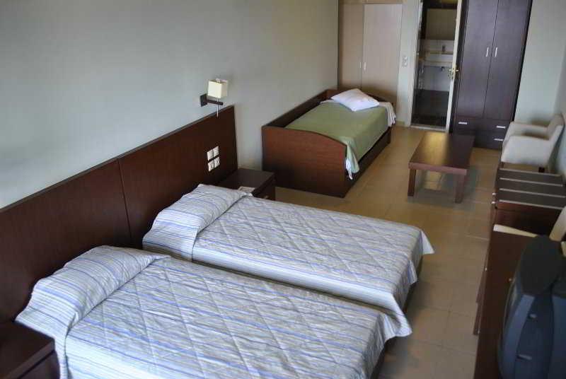 Skiathos Club Hotel & Suites Vasilias  Extérieur photo